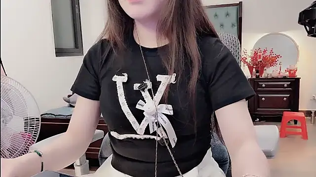 Berrysweet 68 online show from February 2026 03:15:02 PM