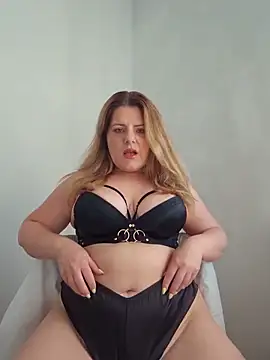 Snapshot of KarlyGray10 chatting on May 2026 05:04:02 AM KarlyGray10 online show from May 2026 05:04:02 AM