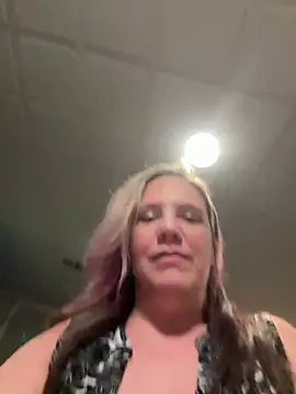 Snapshot of KandyKane11 chatting on January 2025 03:22:01 AM KandyKane11 online show from January 2025 03:22:01 AM