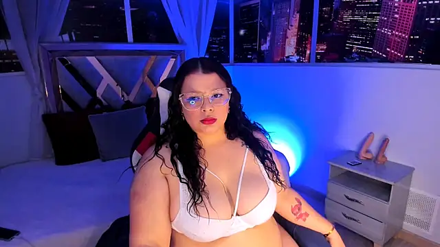 Snapshot of Sheryl_Hamilton chatting on January 2025 12:32:02 PM Sheryl Hamilton online show from January 2025 12:32:02 PM