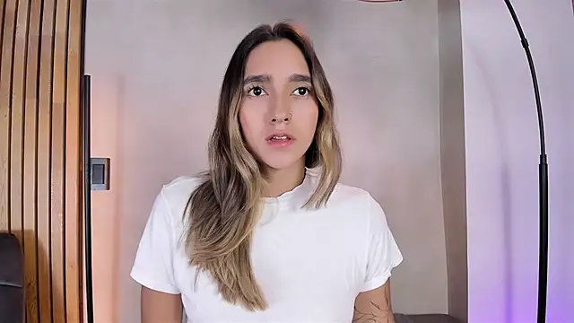 honeyhot69   online show from January 2025 11:18:02 AM