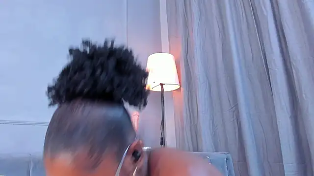 Snapshot of Amykord chatting on February 2025 05:42:01 PM Amykord online show from February 2025 05:42:01 PM