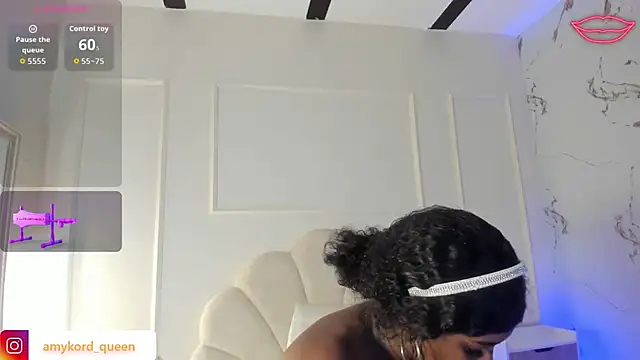 Snapshot of Amykord chatting on November 2025 11:44:02 AM Amykord online show from November 2025 11:44:02 AM