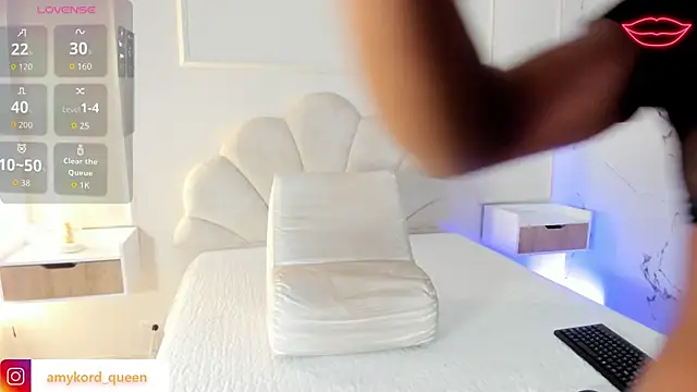 Snapshot of Amykord chatting on November 2025 11:54:02 AM Amykord online show from November 2025 11:54:02 AM