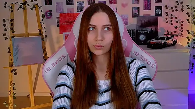 AliceCharmy online show from February 2025 04:44:01 PM