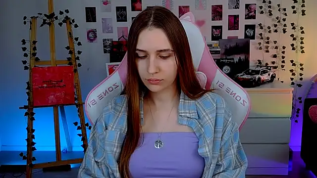 AliceCharmy online show from October 2025 06:11:01 AM