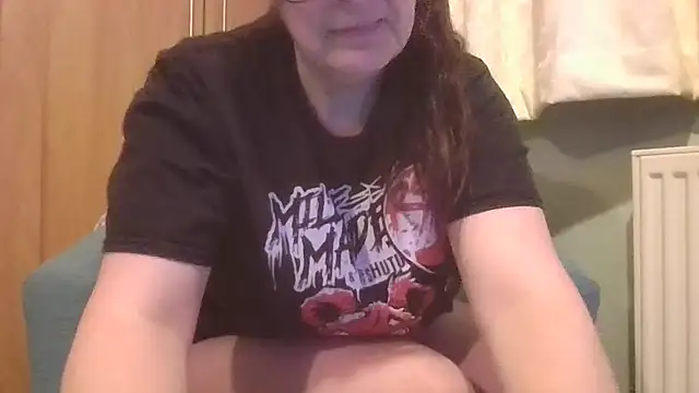 MissKisu online show from May 2026 08:58:01 PM