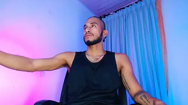 DanteSantoro online show from February 2026 11:56:02 PM