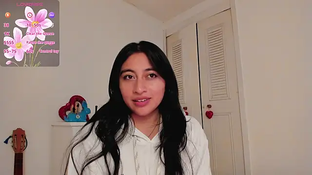 Snapshot of LisaHadwin chatting on November 2025 07:23:01 PM LisaHadwin online show from November 2025 07:23:01 PM