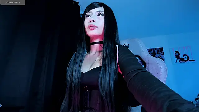 Snapshot of satanbabee chatting on June 2026 10:52:01 PM satanbabee online show from June 2026 10:52:01 PM