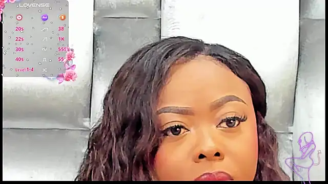 Snapshot of CamilaBenitez chatting on October 2025 02:00:01 AM CamilaBenitez online show from October 2025 02:00:01 AM