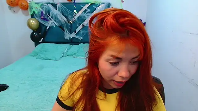 Snapshot of Aylinn_diaz chatting on October 2025 01:14:01 PM Aylinn diaz online show from October 2025 01:14:01 PM