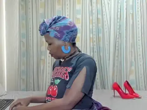 AfricanSquirtingQueen online show from November 2025 05:31:01 AM