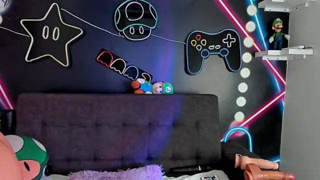 memphiswilliam online show from March 2025 08:48:01 AM