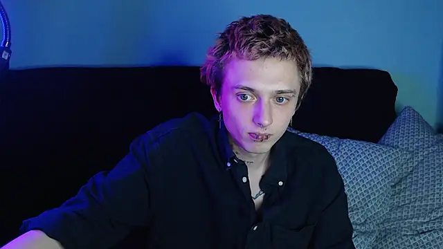 axxxturel online show from December 2024 05:59:02 PM