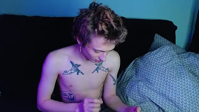 axxxturel online show from December 2024 07:00:02 PM