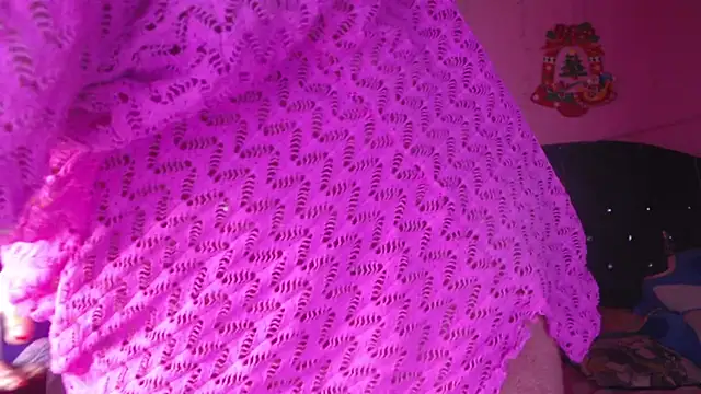 Snapshot of NikkiRous_ chatting on October 2025 12:50:01 PM NikkiRous online show from October 2025 12:50:01 PM