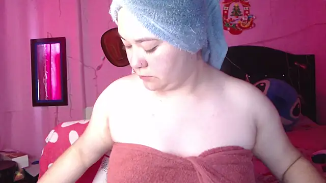 Snapshot of NikkiRous_ chatting on November 2025 01:44:02 PM NikkiRous online show from November 2025 01:44:02 PM