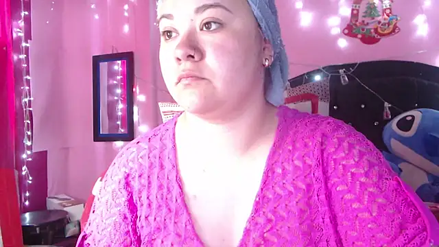 Snapshot of NikkiRous_ chatting on November 2025 01:23:01 PM NikkiRous online show from November 2025 01:23:01 PM