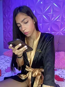 Snapshot of Ema_azel chatting on December 2024 02:05:02 PM Ema azel online show from December 2024 02:05:02 PM