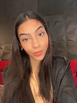 Snapshot of Ema_azel chatting on February 2025 01:33:02 PM Ema azel online show from February 2025 01:33:02 PM