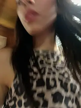 Snapshot of Ema_azel chatting on February 2025 02:15:02 PM Ema azel online show from February 2025 02:15:02 PM