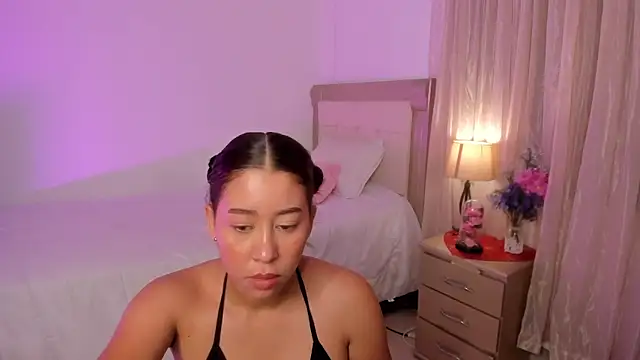 vale kross online show from February 2025 03:42:01 PM