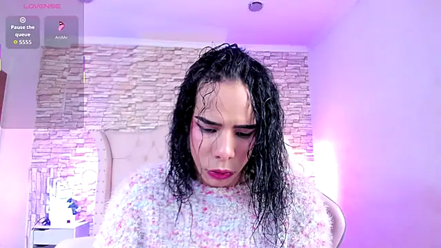 Snapshot of Giorgina_Parado chatting on November 2025 04:15:02 AM Giorgina Parado online show from November 2025 04:15:02 AM