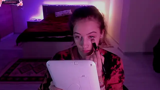 MelodyElf online show from April 2026 05:12:02 PM