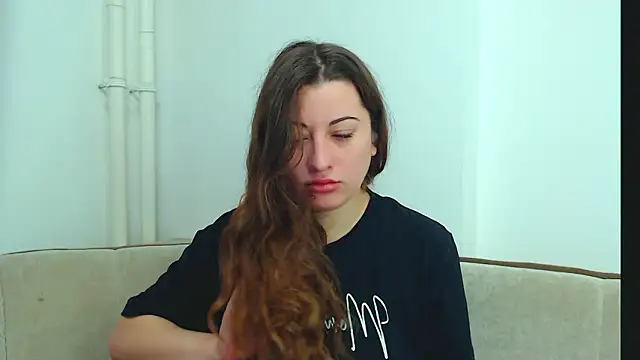 Helen Adams  online show from December 2024 04:34:02 AM