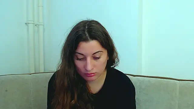 Helen Adams  online show from December 2024 10:44:02 AM