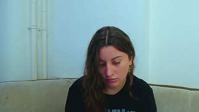 Helen Adams  online show from February 2025 01:22:01 PM