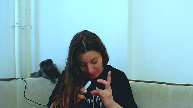 Helen Adams  online show from February 2025 09:56:01 AM