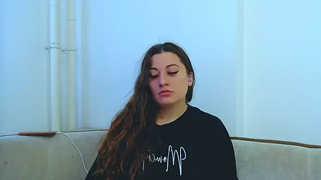 Helen Adams  online show from March 2025 07:37:01 AM