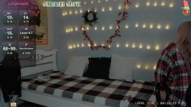 Snapshot of Crystal_Chris chatting on January 2025 09:57:02 AM Crystal Chris online show from January 2025 09:57:02 AM