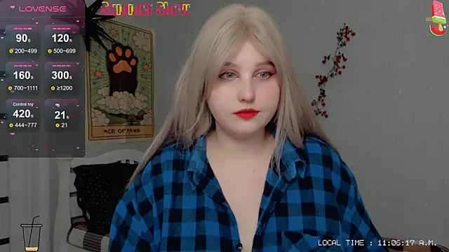 Snapshot of Crystal_Chris chatting on January 2025 10:23:01 PM Crystal Chris online show from January 2025 10:23:01 PM