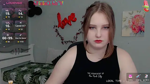 Snapshot of Crystal_Chris chatting on February 2025 10:30:02 AM Crystal Chris online show from February 2025 10:30:02 AM