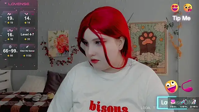 Snapshot of Crystal_Chris chatting on September 2025 10:53:02 AM Crystal Chris online show from September 2025 10:53:02 AM