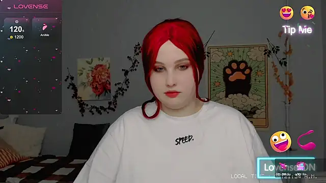 Snapshot of Crystal_Chris chatting on October 2025 01:14:01 AM Crystal Chris online show from October 2025 01:14:01 AM