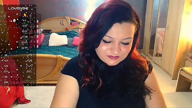 Snapshot of Ariellefoxy chatting on February 2025 09:40:01 PM Ariellefoxy online show from February 2025 09:40:01 PM