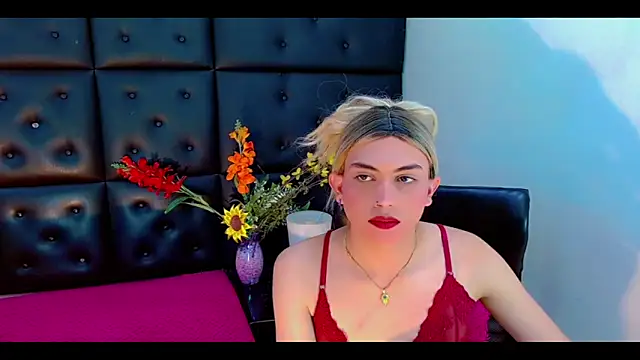 Daniela Pink  online show from February 2026 07:29:01 PM