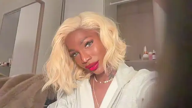 Snapshot of _lizsamantha chatting on December 2025 12:59:02 AM lizsamantha online show from December 2025 12:59:02 AM