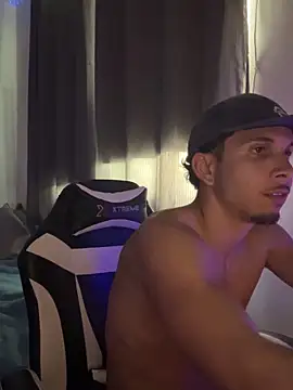 privpunhetinha01 online show from September 2025 05:13:01 PM