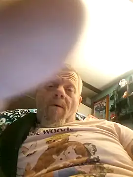 Snapshot of MagicAdmiralty5 chatting on November 2025 08:37:01 AM MagicAdmiralty5 online show from November 2025 08:37:01 AM