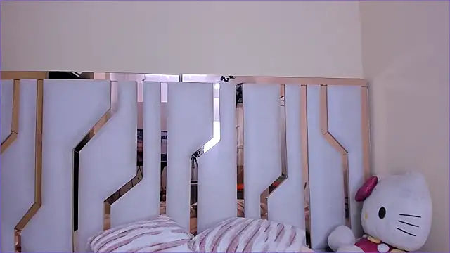 TifanyChill online show from November 2025 05:55:02 PM