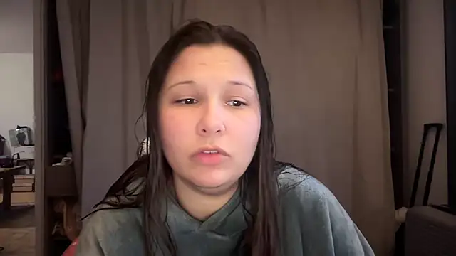 Snapshot of minette-sexy chatting on November 2025 03:56:02 PM minette-sexy online show from November 2025 03:56:02 PM