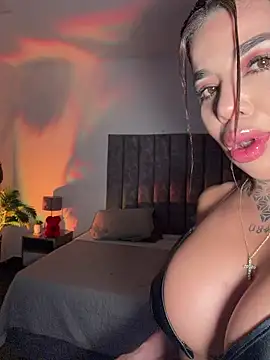 Snapshot of milaivanova chatting on May 2026 12:01:01 PM milaivanova online show from May 2026 12:01:01 PM