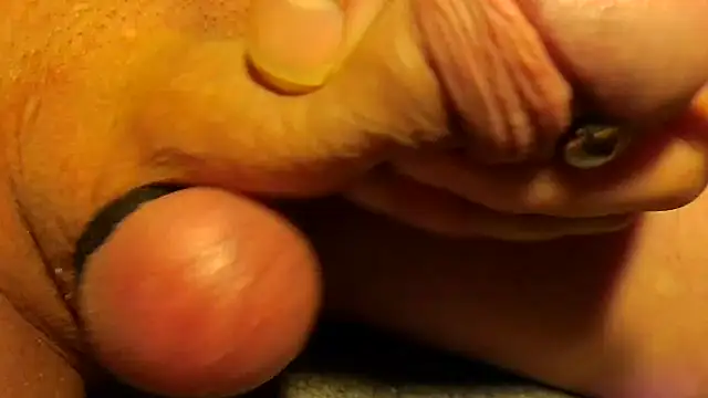 Snapshot of TheHardone_29 chatting on December 2025 04:07:02 AM TheHardone 29 online show from December 2025 04:07:02 AM