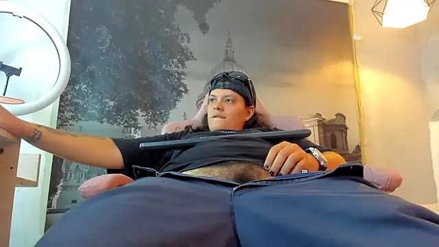 snowflake xxx online show from September 2025 02:41:01 PM