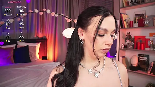 LunaNight online show from March 2025 08:21:02 PM